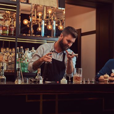 San Diego Hookup | Where to Pick Up and Date Girls in San Diego